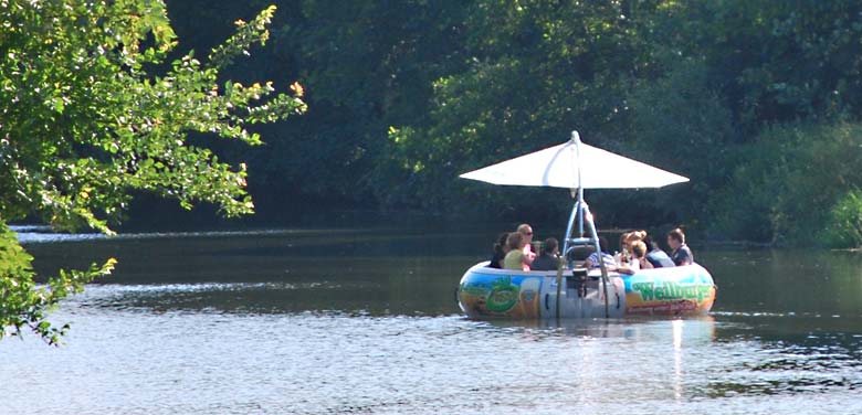 Mit dem Elektroboot auf der Lahn